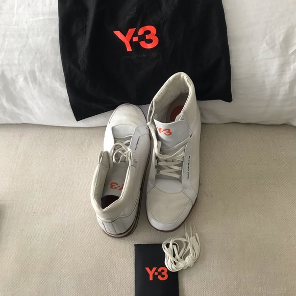 Men Y-3 white sneakers size 9 comes with dust bag too - Picture 2 of 7